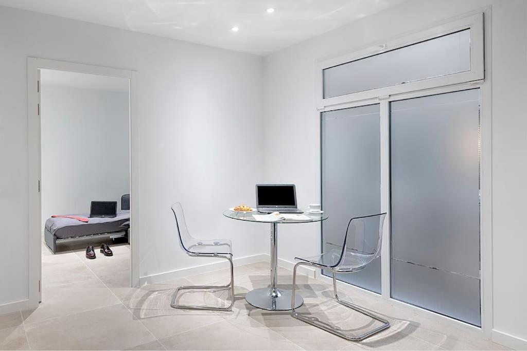 Studio Office Reina 7 瓦伦西亚 外观 照片